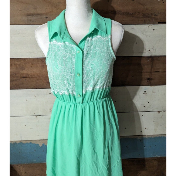 Pink Owl Apparel Mint Green and Cream Floral Lace Dress Size Medium Western D - Picture 3 of 5